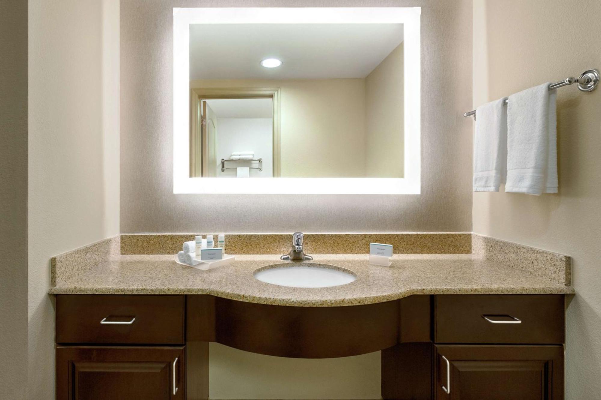Homewood Suites By Hilton Macon-North Exterior foto